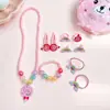 Set de Collares de Princesa para Niños 61 Piezas Accesorios para el Cabello de Niñas Caja de Regalo Joyería al por Mayor Regalo para el Día del Niño Certificado Ecológico