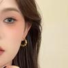 Orejeras Doradas Texturizadas de Moda en TikTok Versátiles Estilo Ins Pendientes Plateados de Alta Gama para Mujer