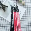 2018 nova marca de moda capa de celular de vidro cordão para pendurar uso duplo pendurar no pescoço G desmontagem anti-queda pendurar no pescoço uma variedade de seleção de padrão