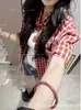 Chaqueta Camisa de Cuadros Rojos Estilo Retro Americano Hermosa para Primavera y Verano para Mujer 2026 Nuevo Estilo Elegante Camisa Top de Manga Corta para Mujer