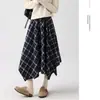Falda a Cuadros Irregulares Retro para Mujer Verano 2026 Nueva Falda de Cintura Alta Adelgazante Versátil con Volantes [con Cinturón]