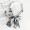 Flor de Cuello Pequeña Estilo Preppy Forro de Uniforme Escolar Corbata de Lazo JK Traje de Marinero Holgazán Libre Corbata de Lazo Cuadros Camisa Uniforme Estilo Japonés para Mujer