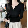 Camiseta de algodão puro para o início do outono, gola V, manga longa, para mulheres, camada base justa para outono e inverno, top preto que afina