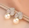 Pendientes de Imitación de Perla en Forma de Trébol de Alta Calidad para Mujer, Pendientes Brillantes de Moda y Exquisitos, Estilo de Lujo Ligero, Accesorios para Orejas de Gama Alta Estilo Chanel