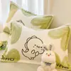 Un par de fundas de almohada de terciopelo de leche engrosadas para otoño e invierno, adecuadas para uso doméstico; fundas de almohada de forro polar de coral, almohadillas para adultos y fundas de almohada (se vende individualmente)