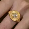 Livro vermelho pequeno explosões escovado oito mans anel estrela vintage antigo flash anel estrela de seis pontas uma geração de cabelo