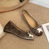 Zapatos Planos de Suela Suave Otoño 2026 Estilo Coreano Boca Baja Zapatos de Una Sola Pieza Zapatos de Abuela para Mujer Versátiles Slip-Ons de Estrella de Cinco Puntas Fondo Plano