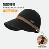 Chapéu de Sol Feminino Estilo Hepburn Novo Primavera/Verão 2026 Chapéu de Pescador Casual Versátil Boné de Basebol para Cabeça Grande