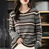 Suéter de punto de algodón puro para mujer, cuello redondo, bloques de color, multirayas, de manga larga, corte holgado, talla grande, adecuado para el trabajo y como capa interior, para primavera y otoño.