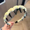 Diadema Antideslizante con Dientes Envuelta en Tela a Cuadros Estilo Nuevo 2026 para Mujer, Diadema de Parte Superior Alta, Accesorio para el Cabello de Moda y con Estilo
