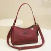 Bolsa de comércio exterior feminina 2025 novo modelo bolsa de mamãe versátil bolsa de ombro de grande capacidade couro macio bolsa tote multicamadas bolsa de axila