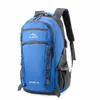Mochila de senderismo ligera estilo montaña en colores contrastantes gris y rojo para hombres, adecuada para viajes al aire libre, senderismo de montaña y campamento