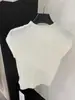 Suave camiseta de punto para mujer de estilo coreano, color caqui, cuello redondo, manga corta, nueva, corte ajustado, versátil, para usar como base