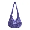 Estilo Coreano Nueva Bolsa Plegada Nube Chic Moderna Bolso de Hombro Único de Mano Bolso Empanada Gran Capacidad Algodón Plumón Axila Bolso para Mujer