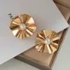 Pendientes Metálicos de Moda Creativa Estilo Ins Calados Corazón Estéreo Forma Geométrica Pétalos Estrella de Cinco Puntas Pendientes de Estilo Simple para Mujer