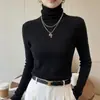 Llévalo con un abrigo, suéter base de cuello alto color camello para mujer, nuevo para otoño e invierno, ajuste ceñido, cálido, suave y acogedor, top de punto