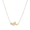 Chapado en oro real temperamento de alta calidad cadena para la clavícula diseño de nicho femenino sentido del diseño collar de corazón de melocotón collar de moda coreana joyería