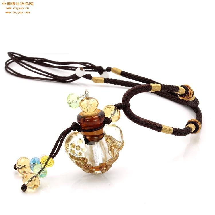 中国精油饰品网琥珀色心形巴洛克双扣绳项链2.jpg