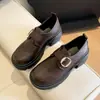 Mocasines Retro Otoño 2026 Nuevos Zapatos Pequeños de Cuero Estilo Británico Simple Tacón Grueso Suela Gruesa Temperamento Zapatos Individuales Franceses