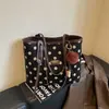 Bolsa de Hombro de Lunares para Principios de Otoño 2026, Múltiples Compartimentos, Gran Capacidad, Bolso de Hombro Versátil para el Trayecto Diario, Venta al por Mayor para el Trayecto de Verano