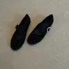 Primeiro Encontro com os Novos Sapatos Hanfu Estilo Primavera Retro Francês com Fivela de Strass, Sapatos Rasos Planos para Mulheres