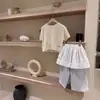 NYPP Corea del Sur Ropa Infantil Primavera y Verano Nuevo Estilo Coreano Pola Conjunto de Tres Piezas para Niñas de Punto Manga Corta Pantalones Vaqueros de Pierna Ancha 'Cortina de Culo'