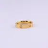 Serie Amor Transfronterizo Lujo Accesible Anillo de Diamante para Pareja de Gama Alta Anillo de Acero Inoxidable Anillo Exquisito de Índice para Mujer Índice de Nicho