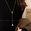 Collar Largo para Mujer en Otoño e Invierno Cadena Retro de Perlas Doradas para Suéter Accesorios de Temperamento de Lujo Ligero de Gama Alta