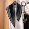 Bufanda Triángulo Perezosa Estilo Francés con Textura Delicada, Adecuada para Uso Diario y Decoración, Bufanda Pequeña para el Cuello de Mujer para Combinar con Camisas, Nuevo Estilo de Moda