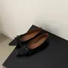 Zapatos Planos Casuales Estilo Europeo y Americano con Lazo 2026 Otoño Nuevos Puntiagudos Tacón Oculto Boca Baja Cerrados