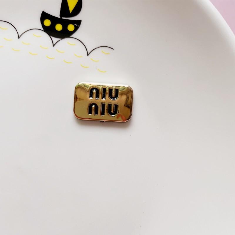 11-10