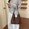 Yuezi 2026 Verano Nuevo Textura Retro Versátil Bolso de Mano Bolso de Hombro Gran Capacidad para Viajar Bolso Tote Casual
