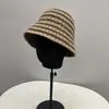 Sombrero de Pescador de Punto con Rayas Contrastantes Estilo Coreano Preppy para Niñas Otoño e Invierno Nuevo Cálido y Dulce con Forma de Campana