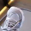 Zapatillas Deportivas para Niños 2026 Primavera y Otoño Nuevo Estilo Zapatos Tipo Papá para Niñas Zapatos Casuales de Running para Niños Suela Suave para Bebé Zapatos Blancos