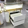 Vitrina de Cristal Templado Ultra Clara con Pintura Metálica en Spray, Tira de Luz LED de Bajo Consumo, Vitrina para Joyería, Cerradura de Terciopelo de Alta Calidad