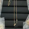 Collar Europeo y Americano Transfronterizo Nuevo Estilo 2025 Réplica Lv con Logo y Múltiples Accesorios, Collar de Moda de Alta Gama para Mujer, Venta al por Mayor
