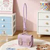 Capa de Fone de Ouvido com Design Original Novo e Toque de Luxo, Acessórios Pequenos para Meninas, Porta-Moedas, Pingente de Couro PU, Chaveiro, Atacado