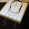 Collar Gargantilla de Cuerda de Cuero Negro Estilo Coreano Chica Picante con Pedrería para Mujer, Tendencia Lujo Versátil Multicapa con Borla Ajustable