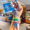Chaveiro Autêntico Crayon Shin-Chan Desenho Animado Dinâmico Superman Chaveiro de Carro Marca da Moda Boneca Fofa Pingente de Bolsa
