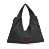 Bolsa Tote Perezosa Estilo Coreano para Mujer Verano 2025 Simple Cuadros Letra Clase Viaje Hombro Axila Bolso de Moda