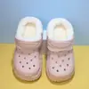Zapatos de algodón para mujer, estilo invierno nuevo, sin cordones, casuales y de moda, versátiles para dos looks diferentes, con una cómoda suela de plataforma