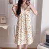 Pijama de tirantes nuevo de verano para mujer, retro, estampado de flores pequeñas, celebridad de internet, ropa de casa para mujer, conjunto, voz temblorosa, transmisión en vivo, venta al por mayor