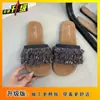 Estilo de Fragancia Pequeña Súper Popular con Falda, Sandalias Hermosas y Pantuflas Nuevas 2025 Zapatillas Planas Francesas de Tacón Alto para Mujeres para Usar Afuera en Verano