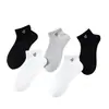 Calcetines bajos nuevos de primavera y verano para hombre y mujer, calcetines blancos para dama, calcetines verdes con flores pequeñas, calcetines de malla explosivos, calcetines Zhuji