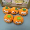 Folhas Verdes Fofas Olhos de Galo Bola de Pelo Bola Laranja Balde de Abraço Boneca Engraçada Decoração Sacola de Material DIY Feito à Mão Presente