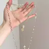 Colar de Pérolas com Cruz Vintage, Multicamadas, Versátil, Elegante, Longa Corrente para Suéter