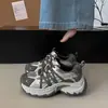 Nicho versátil con cordones transpirables color block que aumentan la altura deportes al aire libre funcionales verano suela gruesa zapatos de papá nuevos 2026