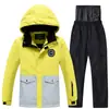 Novo traje de esqui infantil para meninos e meninas, traje de esqui infantil espesso e quente para áreas externas e à prova d'água