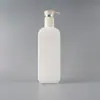 Garrafa Plástica de HDPE com Gargalo Alto e Formato Plano, 680ml, para Shampoo, Gel de Banho, Loção Corporal e Loção de Skincare