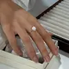 Anillo de Perla para Mujer Diseño de Nicho Estilo Frío Retro Francés Anillo Abierto para Dedo Lujo Ligero Avanzado Anillo Único para Dedo